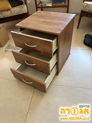 שידת מגרות