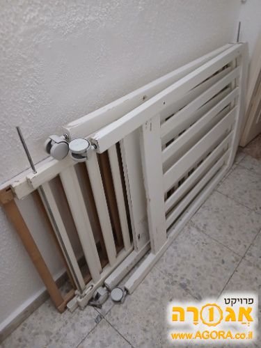 מיטת תינוק