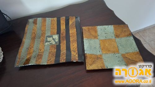 מגשי זכוכית דקורטיבים
