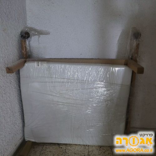 לול כמו חדש עם מזרון