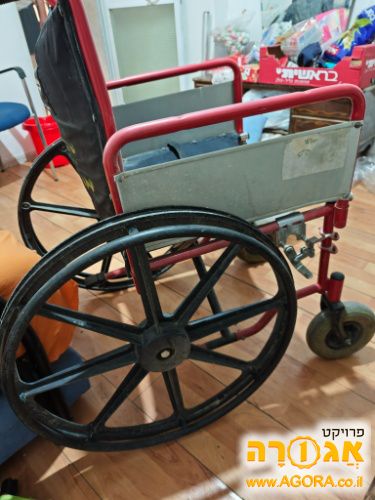 כיסא גלגלים