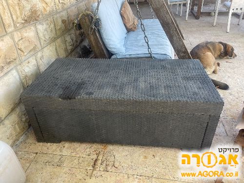 ארגז אכסון למרפסת