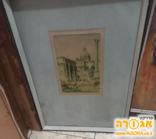 תמונה ממוסגרת בעץ וזכוכית