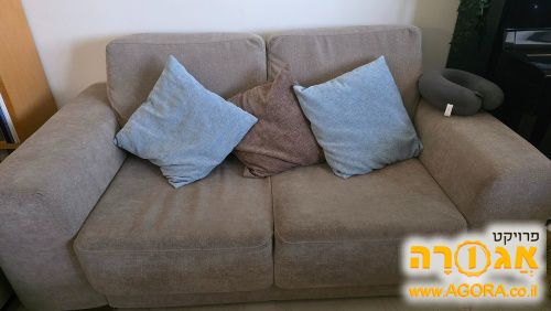 סלון 2+3בצבע בז' להתקשר לאילה