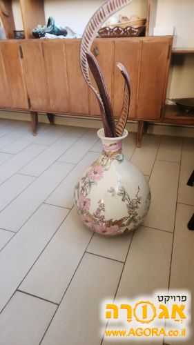 ואזה