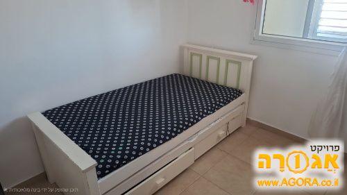 מיטה נפתחת