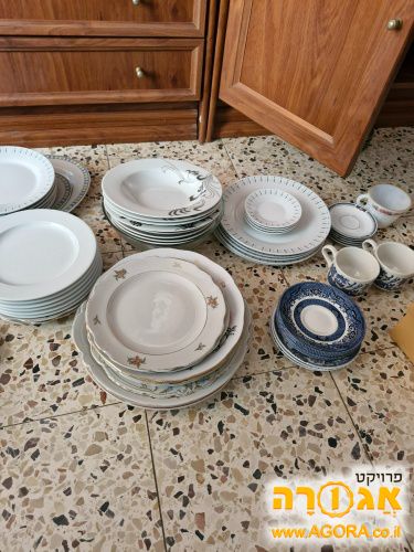 כלי אוכל מעורבבים