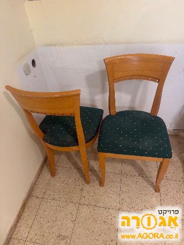 כסאות