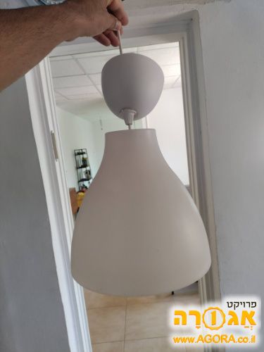 אהיל למנורה