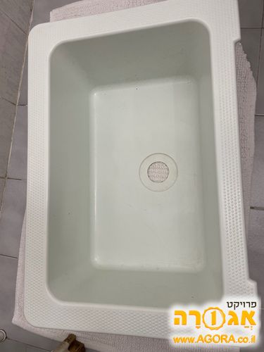 כיור פלסטיק