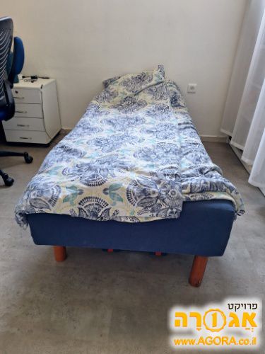 מיטת יחיד