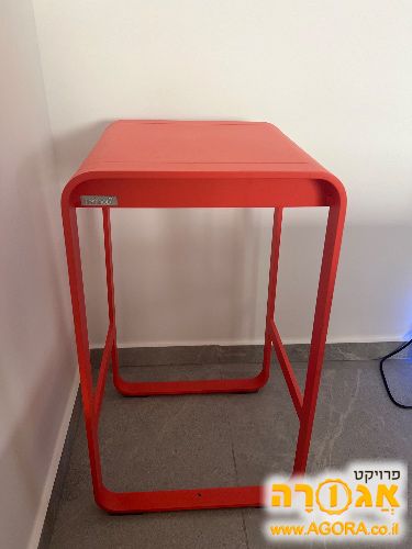 כסא בר מעוצב