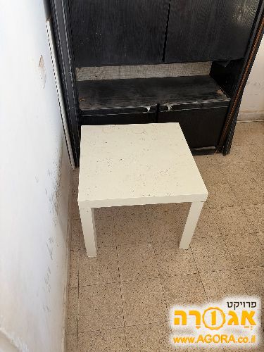 שולחן