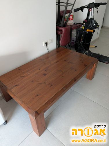 שולחן עץ מלא לסלון