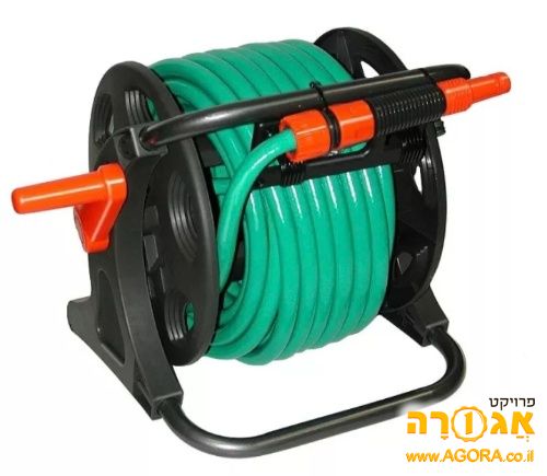 אשמח לאמץ צינור השקייה לגינה