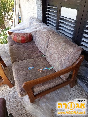 ספות וכורסא תואמת במצב נפלא מרמת השרון