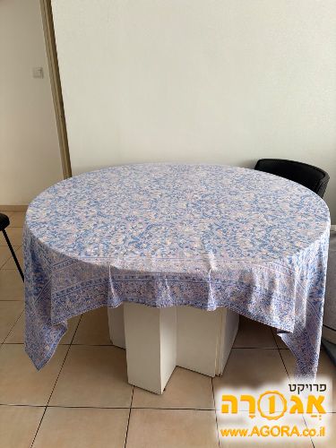שולחן אוכל עגול נפתח