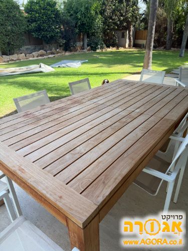 שולחן עץ לחצר / מרפסת