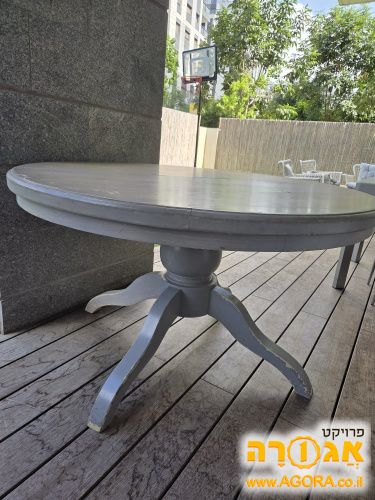 שולחן