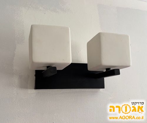 מנורת קיר