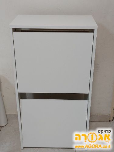 מגירות נעליים