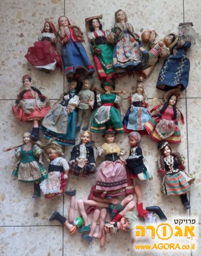 אוסף בובות פולקלור