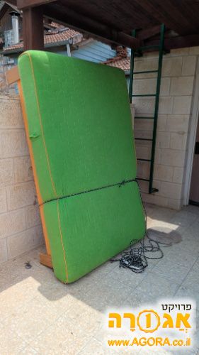מיטת ספפה (מיטה וחצי)