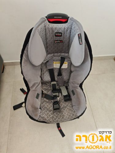 כסא תינוק לרכב