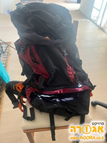 תיק טיולים