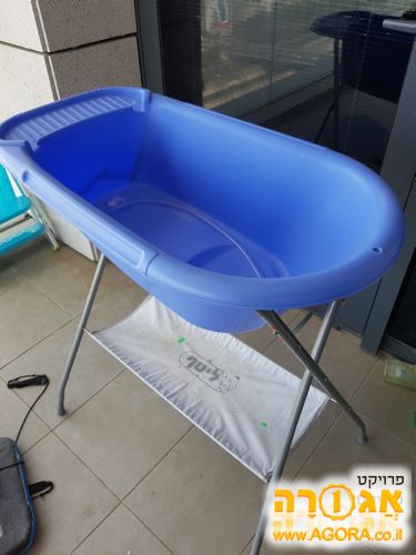 אמבטית פלסטיק לתינוק