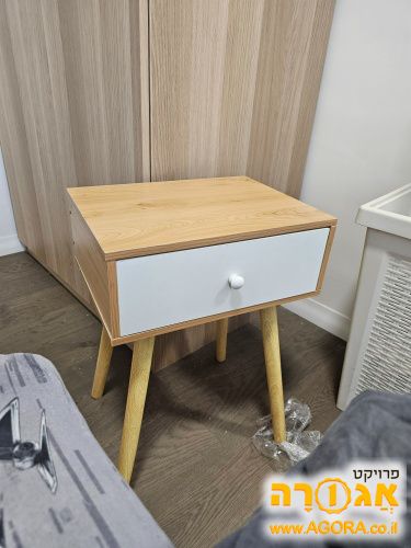 שידה קטנה