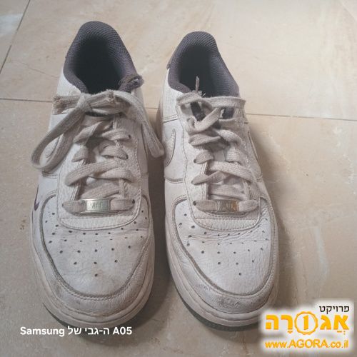 נעלי ספורט nike