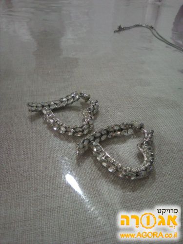 עגילים