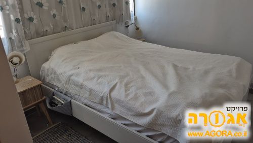 מיטה זוגית של איקאה
