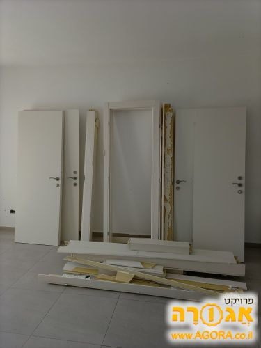 דלתות פנים ללא משקופים