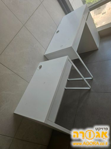 שולחן לימודים