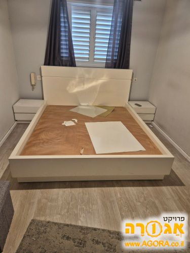 מיטה זוגית