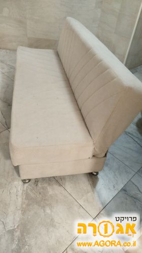 ספה נפתחת למיטה יחיד