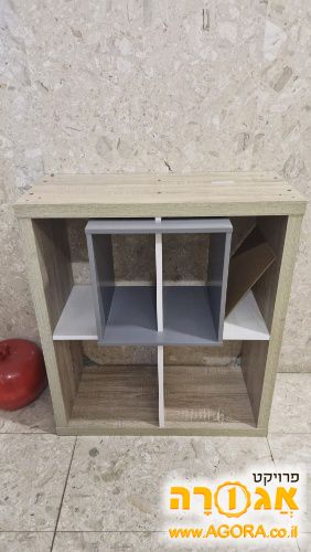כוורת לספרים