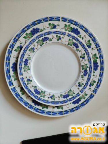 סט צלחות