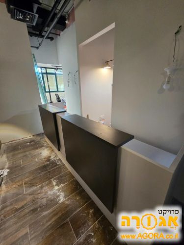 שולחן משרדי