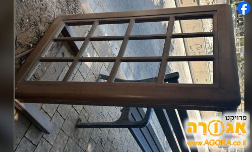 בסיס לשולחן סלון