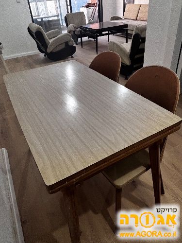 שולחן אוכל וינטג'