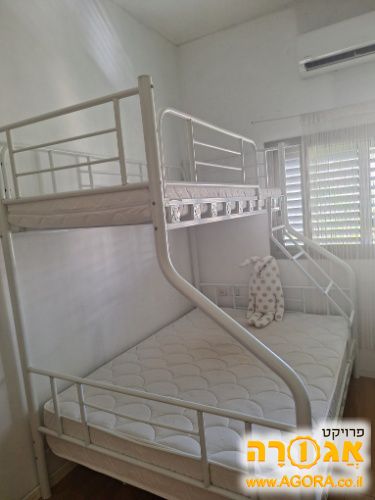 מיטת קומותיים זוגית