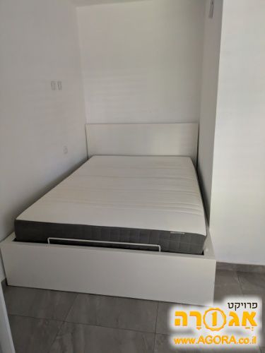 מיטה זוגית