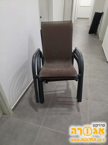 כיסאות גינה