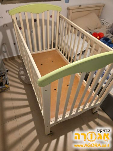 לול / מיטה לתינוק