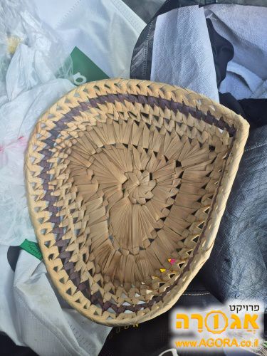 סלסלת לב קש קלוע