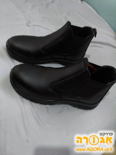 נעלי עבודה