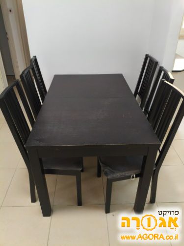 שולחן נפתח עם 6 כסאות